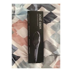 JOSÉ EBER digital straightening brush ✨